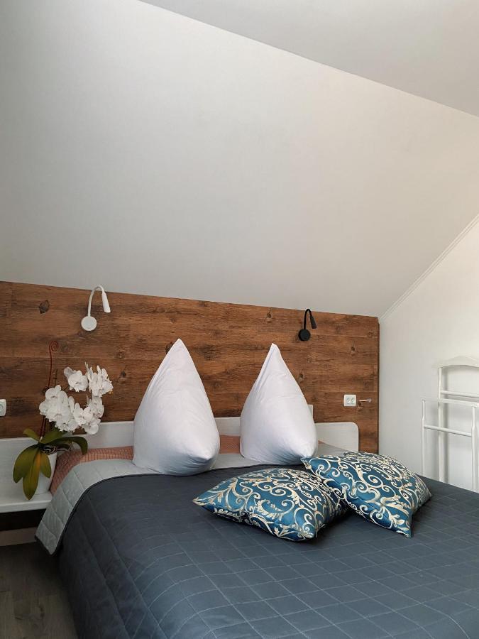 Karpats'Kyi Kalejdoskop Hotell Slavske Exteriör bild