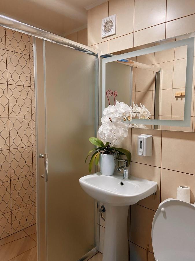 Karpats'Kyi Kalejdoskop Hotell Slavske Exteriör bild
