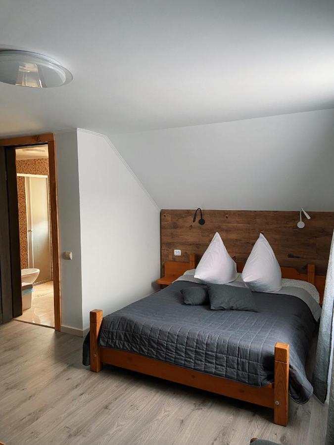 Karpats'Kyi Kalejdoskop Hotell Slavske Exteriör bild